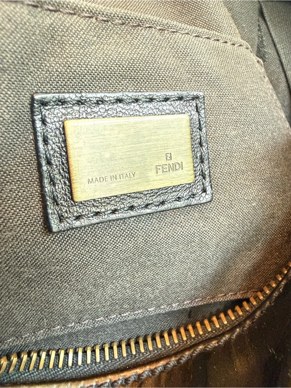 Fendi ‘Borsa Mini B Bag’
